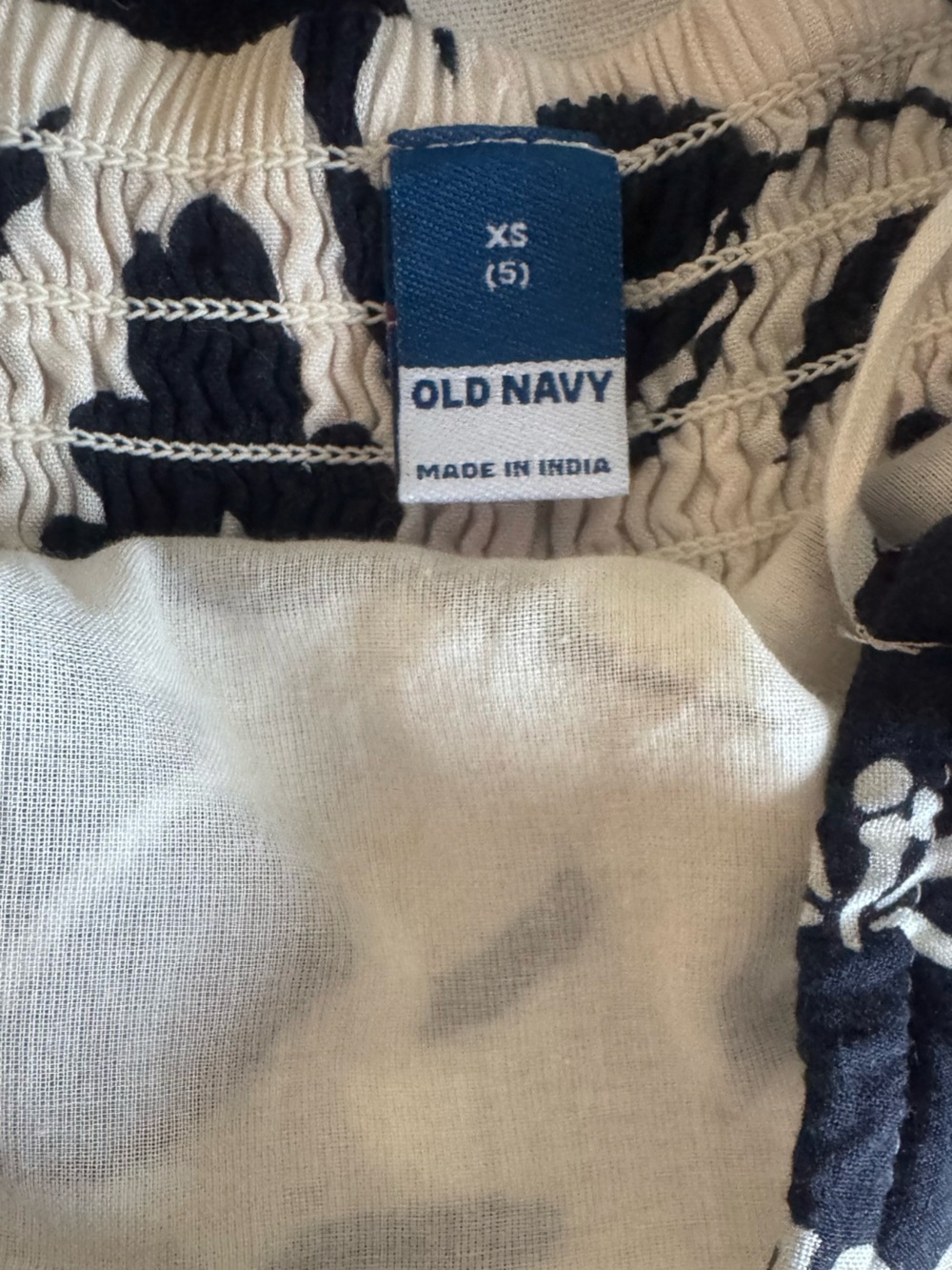 Mommy & Me Matching Floral White and Navy Floral Dresses Set Women’s L + Girls 5 - Picture 6 of 7